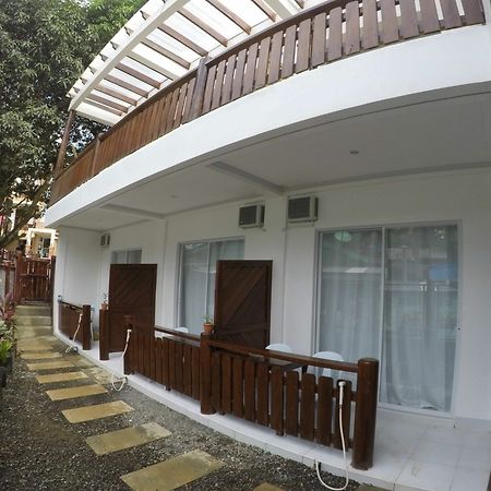 אל נידו Neela Tourist Lodge מראה חיצוני תמונה