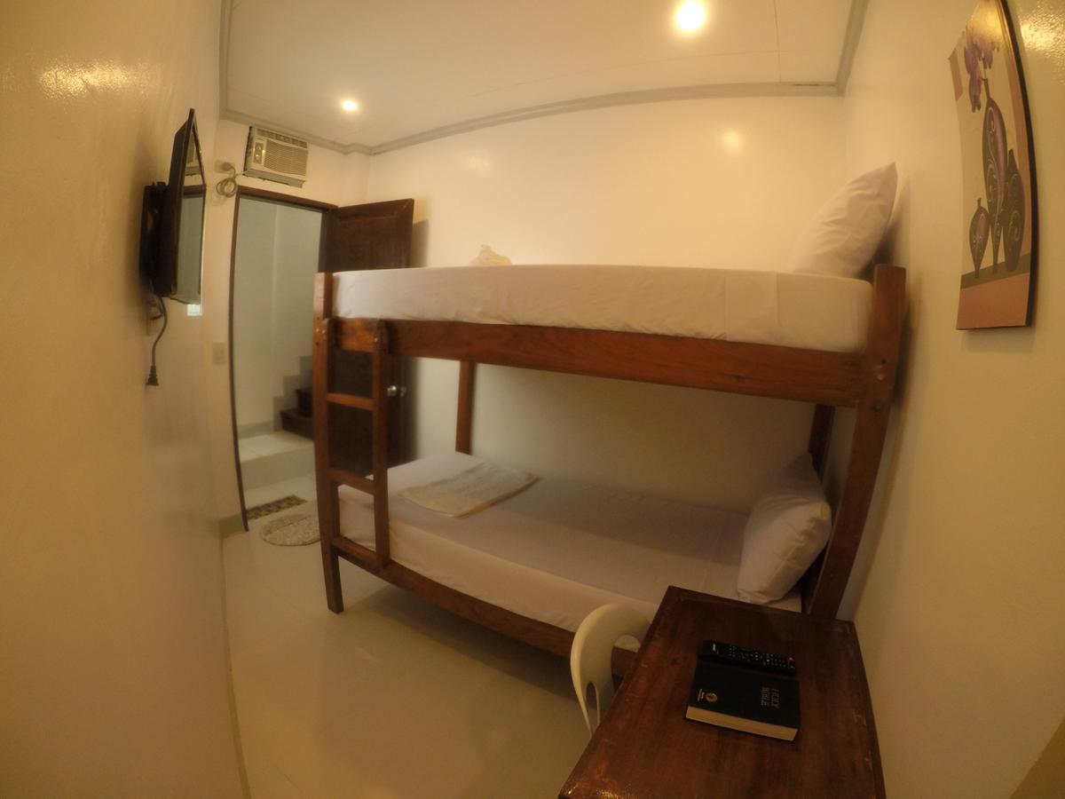אל נידו Neela Tourist Lodge מראה חיצוני תמונה