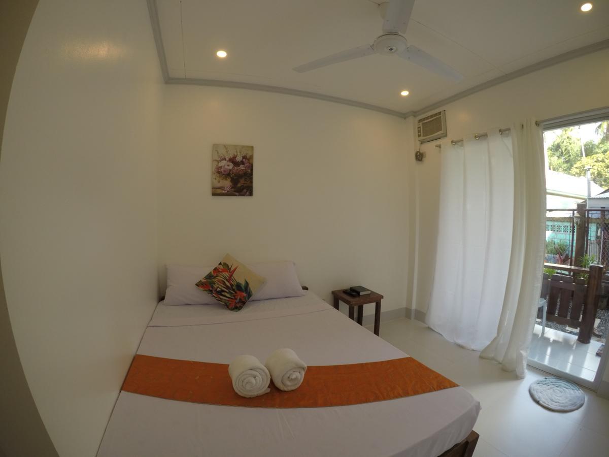 אל נידו Neela Tourist Lodge מראה חיצוני תמונה